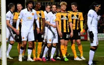 Hòa Cambridge, HLV Van Gaal đổ lỗi cho khách quan