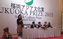 NTK Minh Hạnh nhận giải thưởng Fukuoka 2015