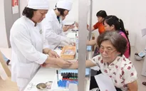 Điều chỉnh giá dịch vụ y tế: Chấm dứt tình trạng 2 loại giá