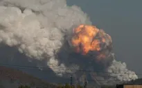 Ukraine: Nổ nhà máy hoá học tại Donetsk