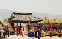 Đột nhập trường quay phim cổ trang Hàn Quốc