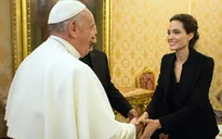 Angelina Jolie diện kiến Giáo hoàng Francis