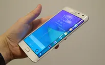 Samsung phát triển smartphone trang bị cảm ứng ở mặt sau