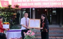 Truy tặng thân mẫu liệt sỹ Tô Hiệu danh hiệu Mẹ Việt Nam Anh hùng