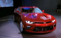 Xe “cơ bắp” Chevrolet Camaro 2016 chính thức trình làng