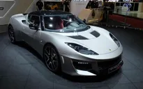 Xe thể thao xứ sương mù Lotus Evora 400 có giá cao