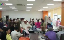 Hà Nội: Người dân B6 Giảng Võ nhận tiền tạm cư