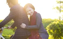 Bùi Anh Tuấn "cặp kè" Dương Hoàng Yến trong MV mới