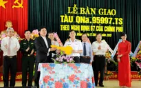 Bàn giao tàu vỏ thép đầu tiên cho ngư dân Quảng Nam