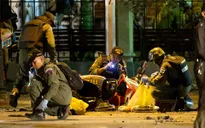 Cận cảnh hiện trường vụ nổ bom ở đền Erawan, Bangkok