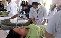 Báo động đỏ tình trạng ngộ độc thực phẩm do bếp ăn tập thể