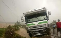 Bão Goni tràn vào Philippines, ít nhất 10 người thiệt mạng