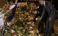 Tổng thống Mỹ thăm nhà hát Bataclan, Paris