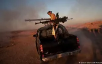 Hai nhân viên Đại sứ quán Serbia ở Libya bị bắt