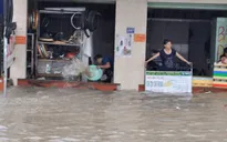 Đồng Nai: Người dân bỏ nhà... vì ngập nặng