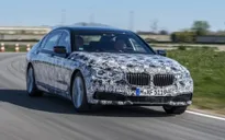 BMW 7-Series thế hệ mới với tính năng đỗ xe tự động