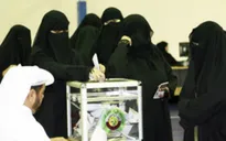 Lần đầu tiên phụ nữ Saudi Arabia có quyền bầu cử