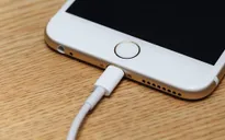 Cách sạc pin smartphone giúp pin và bạn an toàn