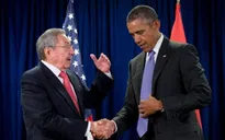 Tổng thống Mỹ Obama gặp Chủ tịch Cuba Raul Castro tại New York