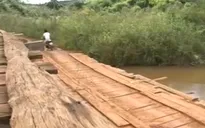 Đăk Nông - Nỗi lo cầu tạm vào mùa mưa