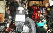 TP.HCM: Cháy nhà dân, ùn tắc giao thông nghiêm trọng