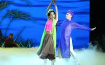 Bước nhảy hoàn vũ 2015: Xem "Xúy Vân" Chi Pu giả dại