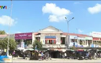 TT-Huế: Tràn lan áo quần không rõ nguồn gốc xuất xứ tại chợ An Lỗ