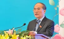 Chủ tịch Quốc hội gặp mặt các nghị sĩ, lãnh đạo nữ
