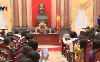 Chủ tịch nước Trương Tấn Sang tiếp đoàn đại biểu nữ tiêu biểu ngành dầu khí