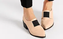 Giày mũi nhọn - Lựa chọn cho những cô nàng cá tính