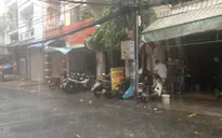 Cơn mưa “vàng” giải nhiệt những ngày nắng nóng tại TP.HCM