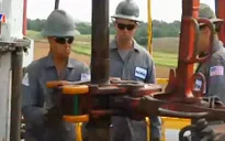 Bùng nổ khai thác dầu đá phiến tại Bắc Dakota, Mỹ