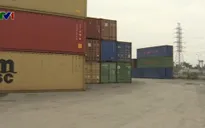 Giải tỏa hàng hóa tồn đọng tại các cảng biển - Khó!