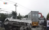 Hiện trường vụ xe container gây tai nạn liên hoàn ở TP.HCM