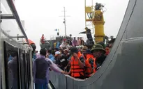 Hơn 1.000 du khách ở đảo Cô Tô được đưa về đất liền