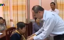Đồng chí Nguyễn Thiện Nhân thăm mô hình nông thôn mới tại Hậu Giang