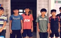Bắt 5 đối tượng ném đá xe khách tại Kon Tum