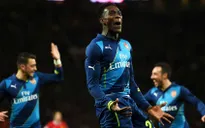 Man Utd 1-2 Arsenal: Thảm họa Di Maria và "Sự trả thù" của Welbeck