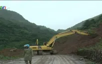Điện Biên: Mưa lũ khiến hơn 55.000m3 đất đá tràn xuống lòng đường