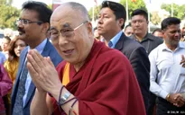Đức Đạt Lai Lạt Ma: 'Đừng cầu nguyện Chúa, Phật giải quyết vấn đề con người gây ra'