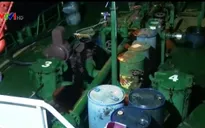 Cảnh sát biển bắt giữ tàu mua bán trái phép dầu FO