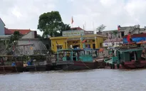 Hải Phòng: Bão số 1 đánh chìm hai tàu, làm 1 người bị thương