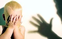 Chống bạo hành trẻ em: Còn quá nhiều kẽ hở