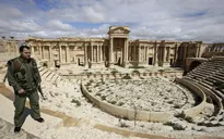 Chạy đua để cứu các cổ vật ở Syria: Nguy hiểm không kém phần