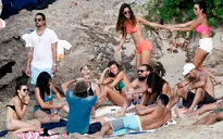 Các chân dài nói gì về Leonardo DiCaprio?