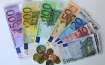 Đồng Euro tiếp tục lập đáy mới