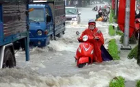 Đồng Nai: Nhiều tuyến đường ngập nặng sau mưa lớn
