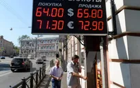Đồng Ruble Nga giảm xuống mức thấp nhất từ tháng 12/2014