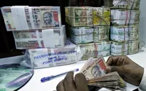 Ấn Độ phát hành tiền giấy loại 1 Rupee sau hơn 20 năm