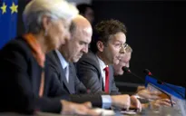 Khối Eurozone mong muốn giữ Hy Lạp ở lại
